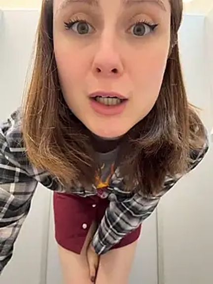 Dina_Tease