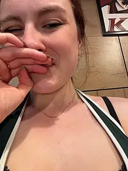 Dina_Tease