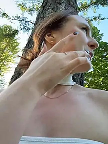 Dina_Tease