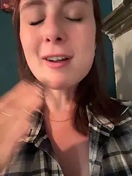 Dina_Tease
