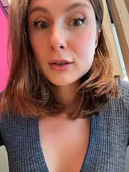 Dina_Tease
