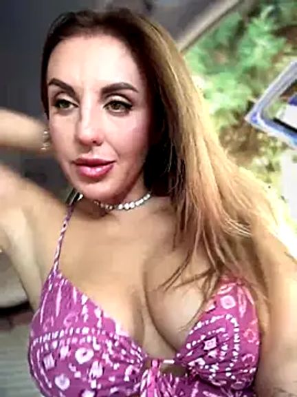 MilfNextDoor20