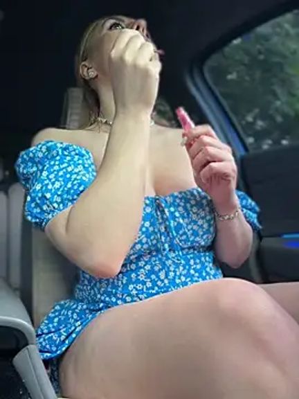 MilfNextDoor20