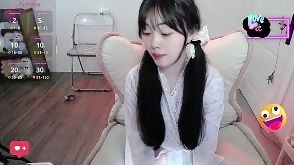 Hot-nini20