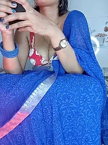 kaamuk_shweta