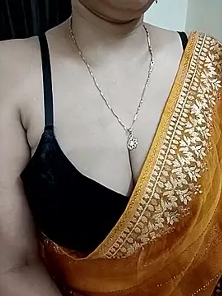 kaamuk_shweta