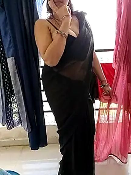 kaamuk_shweta