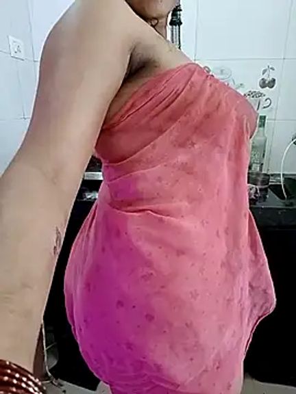 kaamuk_shweta