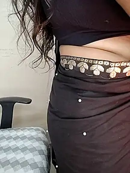 kaamuk_shweta