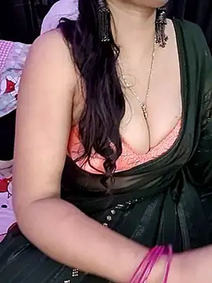 kaamuk_shweta