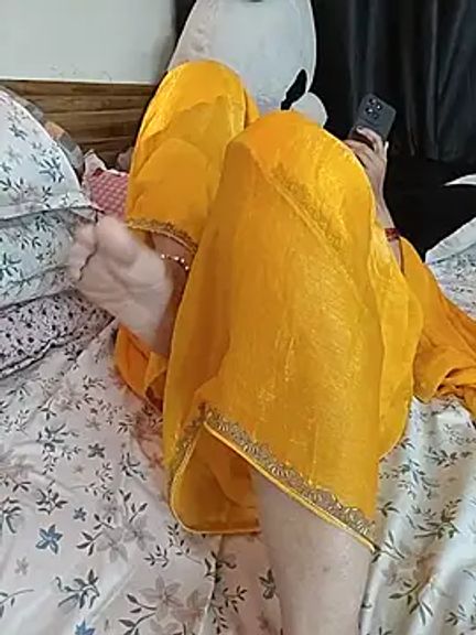 kaamuk_shweta