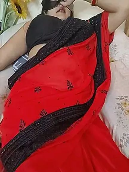 kaamuk_shweta