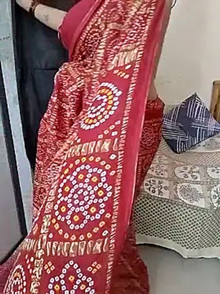 kaamuk_shweta
