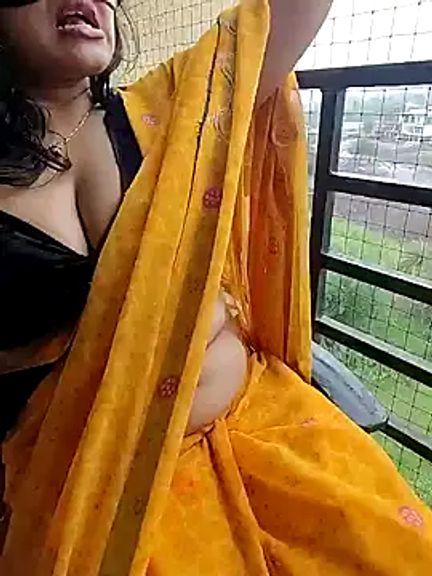 kaamuk_shweta