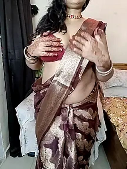 kaamuk_shweta
