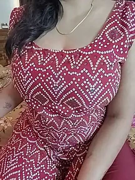 kaamuk_shweta
