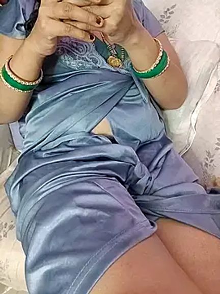 kaamuk_shweta
