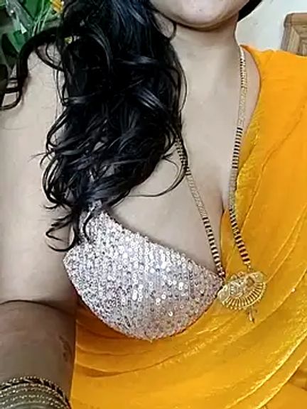 kaamuk_shweta