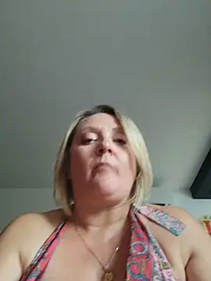 lady_charlyne