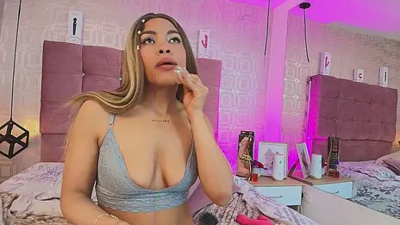 LexieBloom