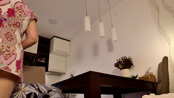 UrSexyMilf