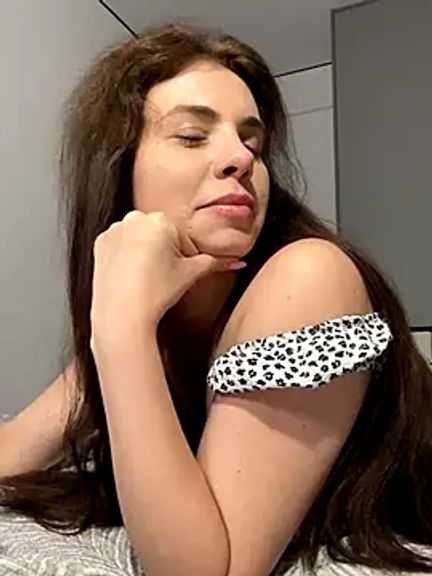 CurlyLara