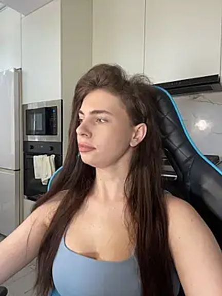 CurlyLara