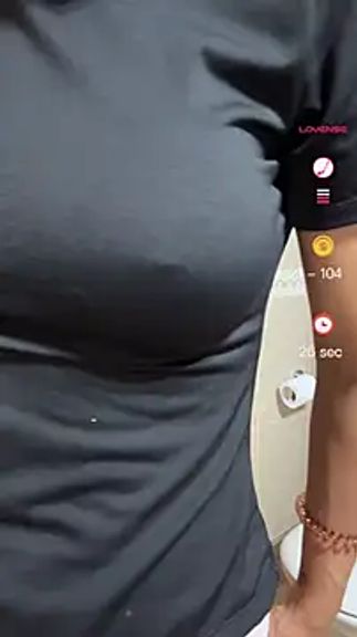 Adriennesexxx