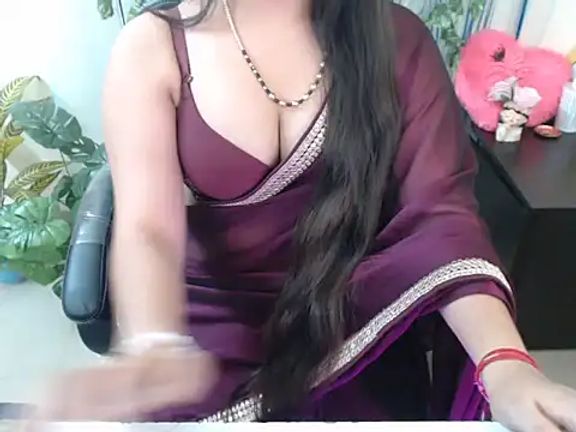 anika_bold
