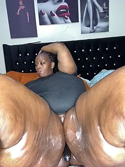 MsWhiteChocolatte