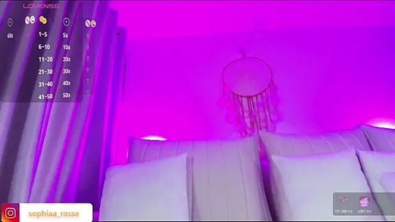 Deni_rose