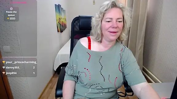 unsual_milf