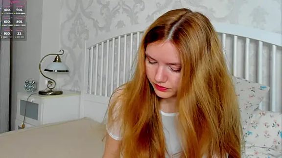 Eva__Lewis