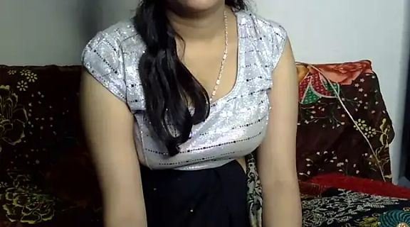 naughty_preeti