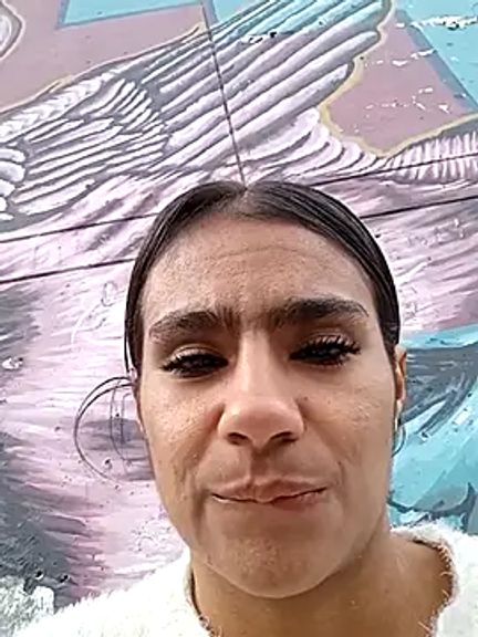 Leslly_