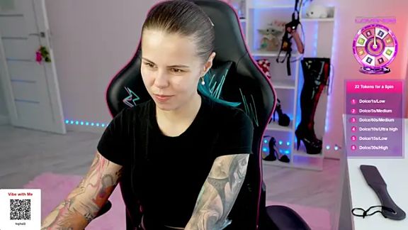 QueenAliceX