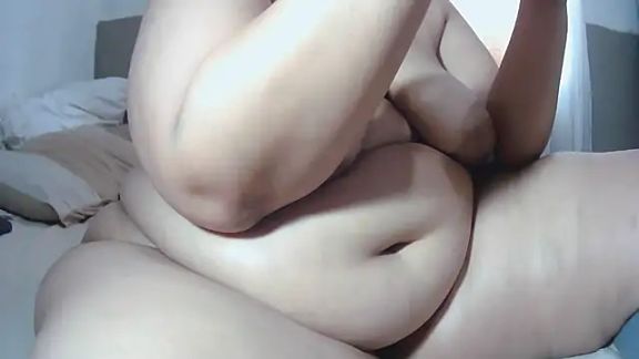 BustyThickyAss