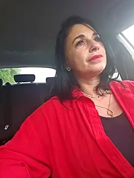Eva_Pearl