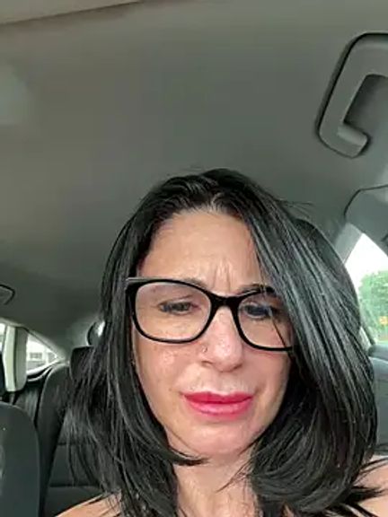 Eva_Pearl