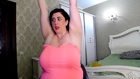 Evelyn_Shy