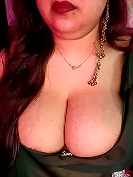 Suhanakhan04