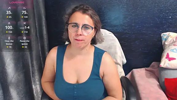 LadyAverrySquirt11