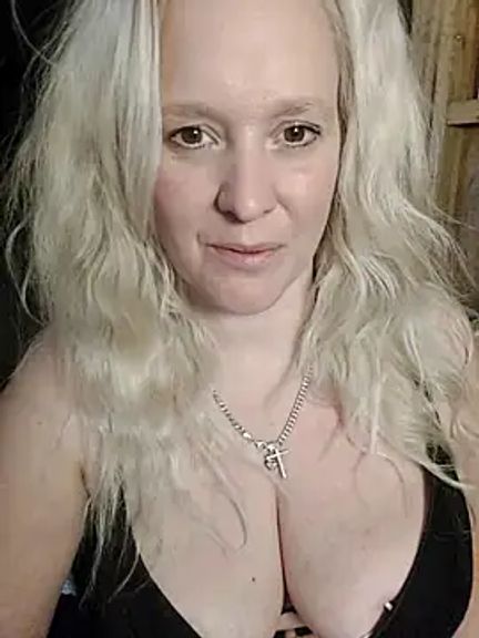 Bouncy-Bella28X