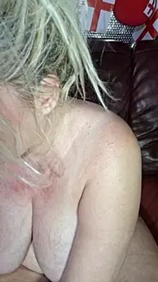 Bella_Squirts