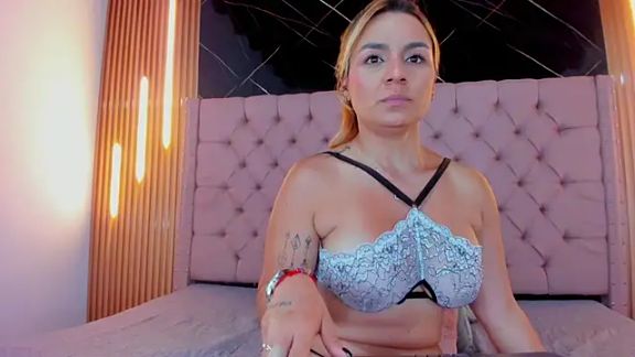 AinaPink
