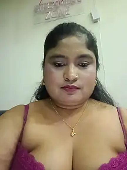 hornyriyanka