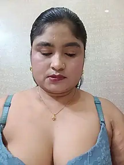 hornyriyanka