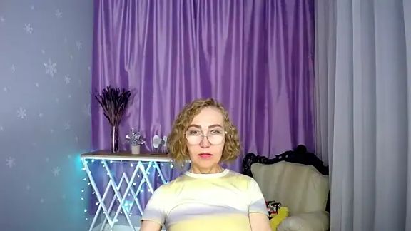 queen_a_n_i
