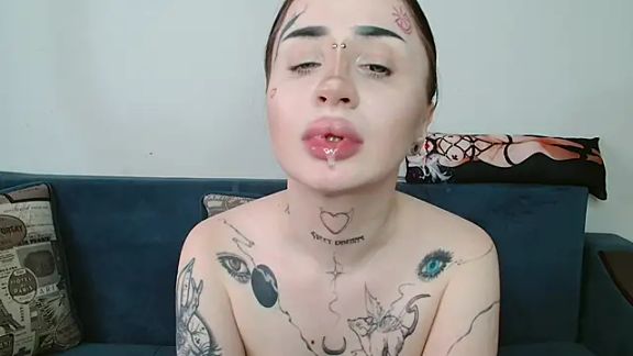 alisa_tattoogirl1