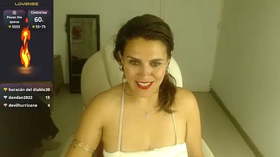 Mary_sexy01